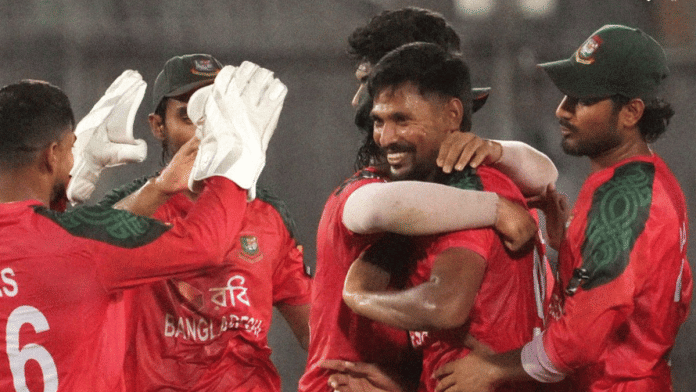 Bangladesh players celebrate their victory against Pakistan | X/@BCBtigers