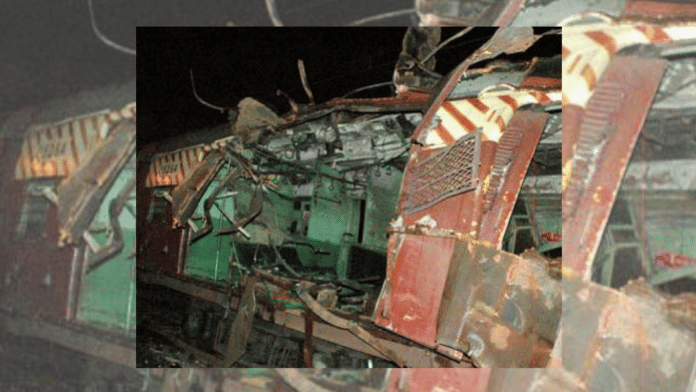 A file photo of the train blasts in Mumbai in July 2006 | Commons