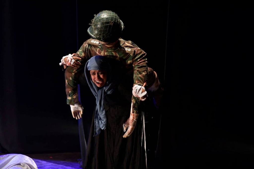 Kafan-Kafan Chor Three Arts Club 