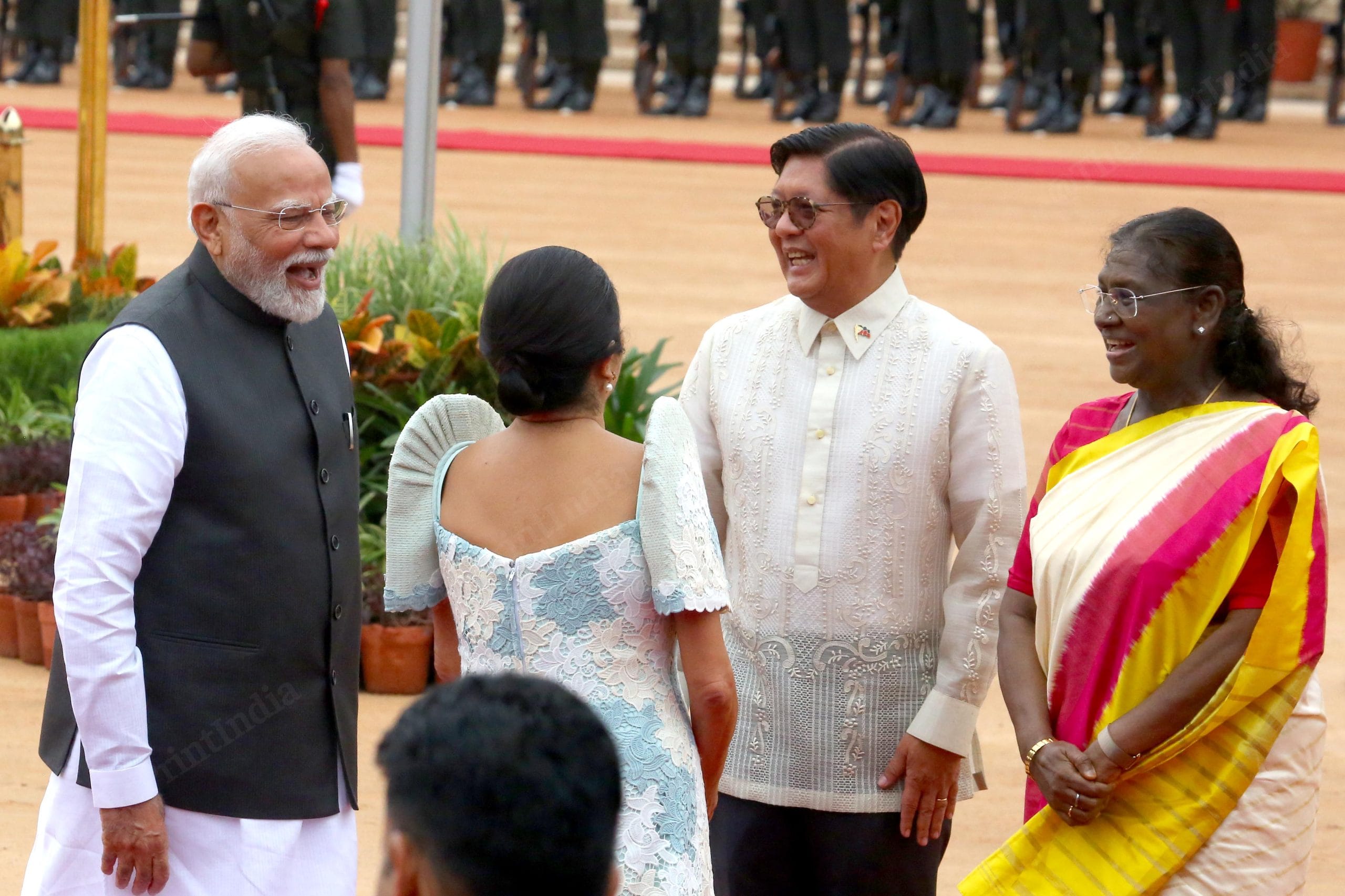 Ferdinand Romualdez Marcos Jr, President of the Republic of Philippines, with first lady Louise Marcos, Indian President Droupadi Murmu, and PM Narendra Modi talks after the ceremonial reception at Rashtrapati Bhawan | Praveen Jain | ThePrint