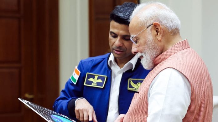 PM Narendra Modi and Axiom 4 Group Captain Shubhanshu Shukla | ANI
