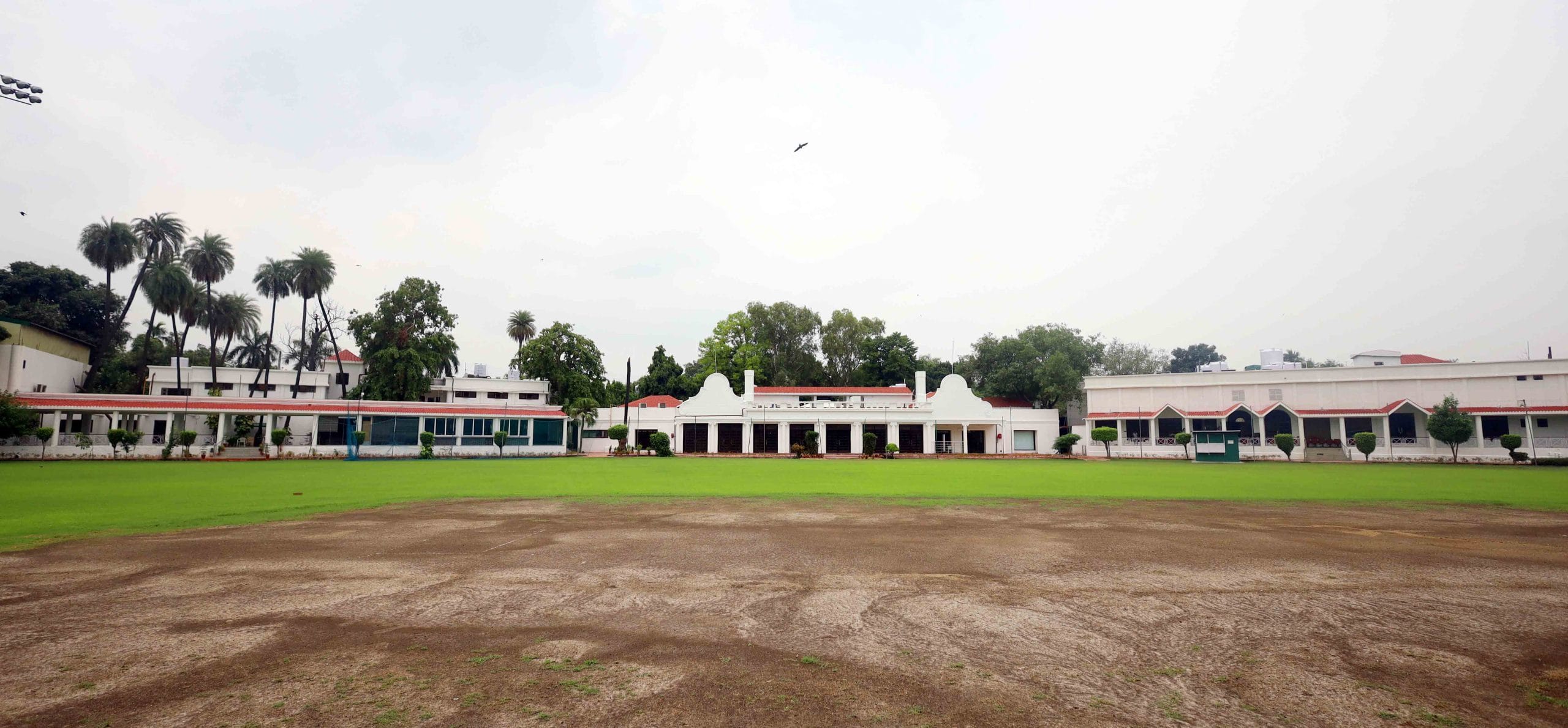The three buildings of Roshanara Club, middle one is the main building and the oldest one | photo: Manisha Mondal | ThePrint