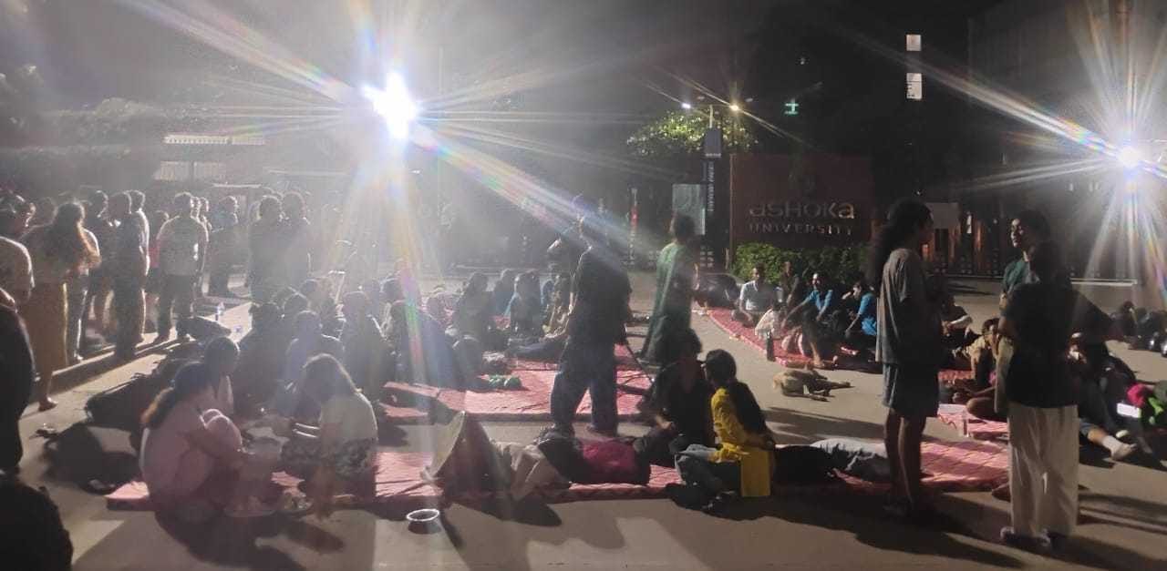 Protesting students and workers spent the night on the road