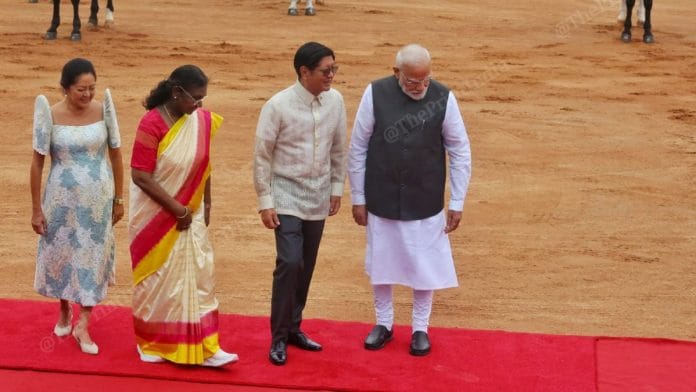 Ferdinand Romualdez Marcos Jr., President of the Republic of Philippines, with first lady Louise Marcos, Indian President Droupadi Murmu, and PM Narendra Modi at Rashtrapati Bhawan in New Delhi on 5 August, 2025 | Praveen Jain | ThePrint