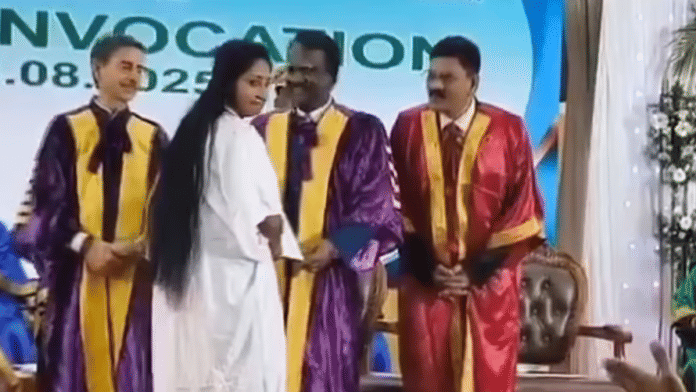 Screengrab in which PhD scholar Jean Joseph is seen avoiding Governor R.N.Ravi and receiving her degree from MSU vice-chancellor N.Chandrasekar | Special Arrangement