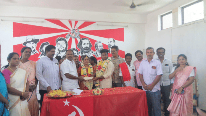 Aishwarya and Pragadeeshwaran get married at the CPI(M) office in Tamil Nadu's Pudukkottai district on Monday | By Special Arrangement
