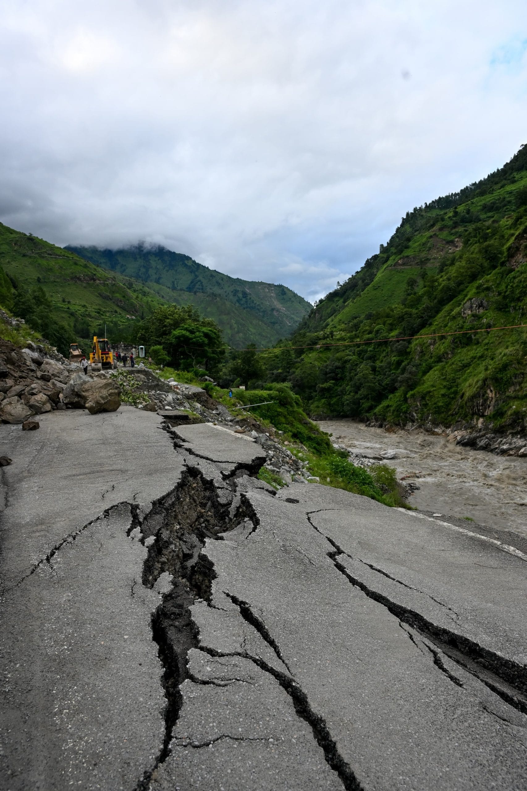 Broken and washed away road in Uttarkashi | Photo:Suraj Singh Bisht | ThePrint