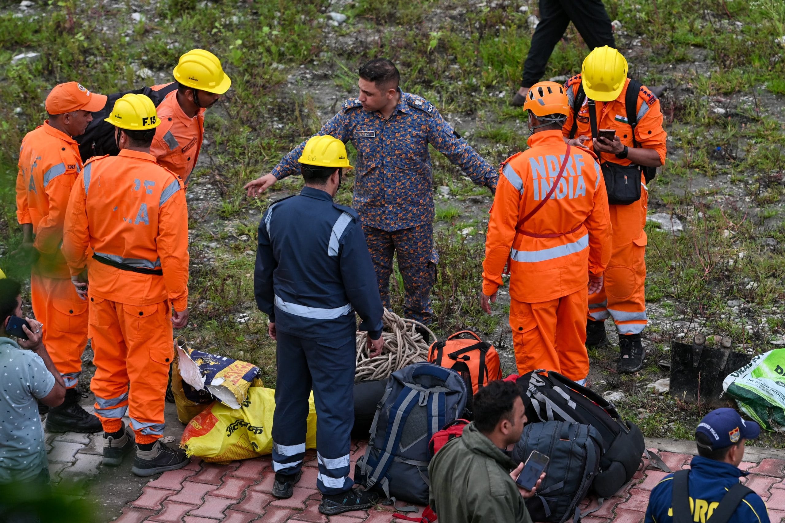 Planning and meeting before leaving for the affected area | Photo: Suraj Singh Bisht | ThePrint