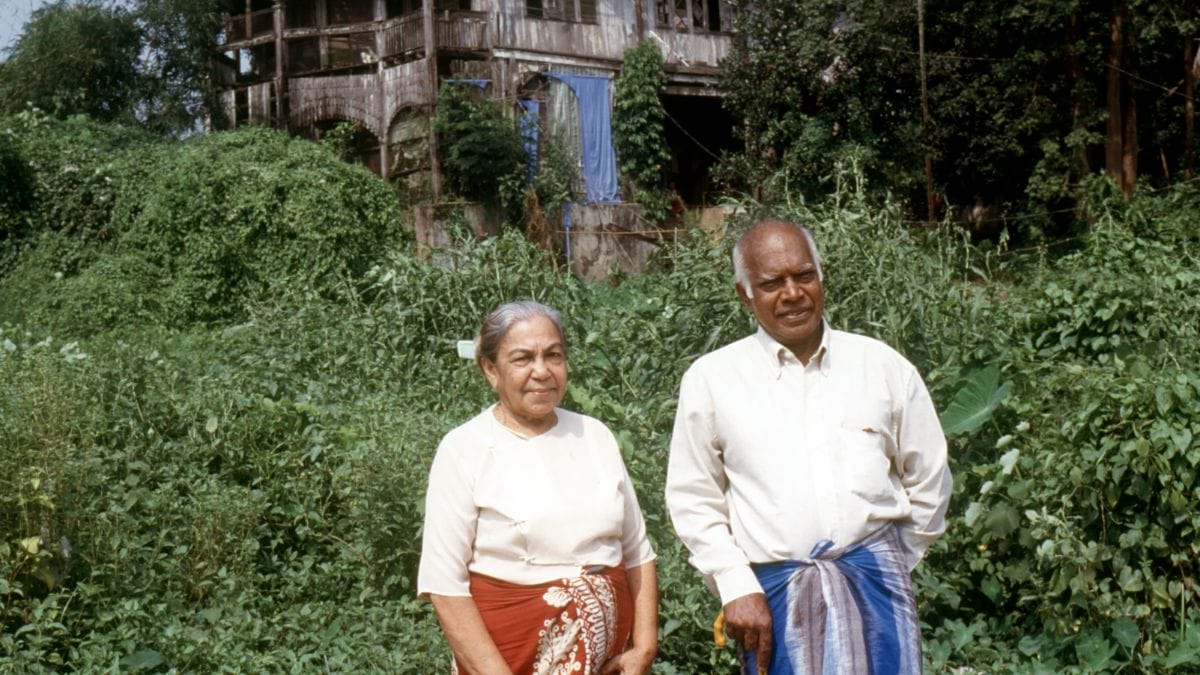 Mehrunissa (left), Perumal, INA. Photo Sagari Chhabra, Yangon, 2004