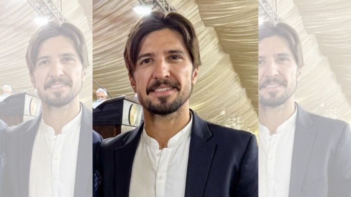 Shahrez Khan is the regional head of Simba Global, a major Australia-based textile company, and has no known political affiliations