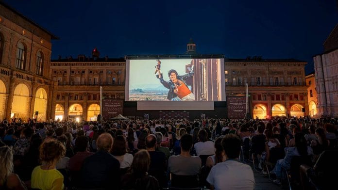 Sholay screening in Bologna, Italy