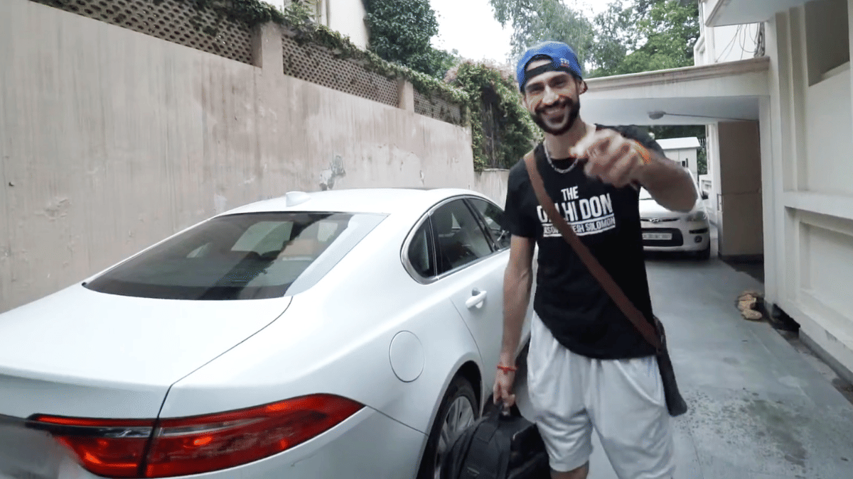 Jason Ramesh Solomon at his house in Delhi | YouTube/Desi Beatdown 