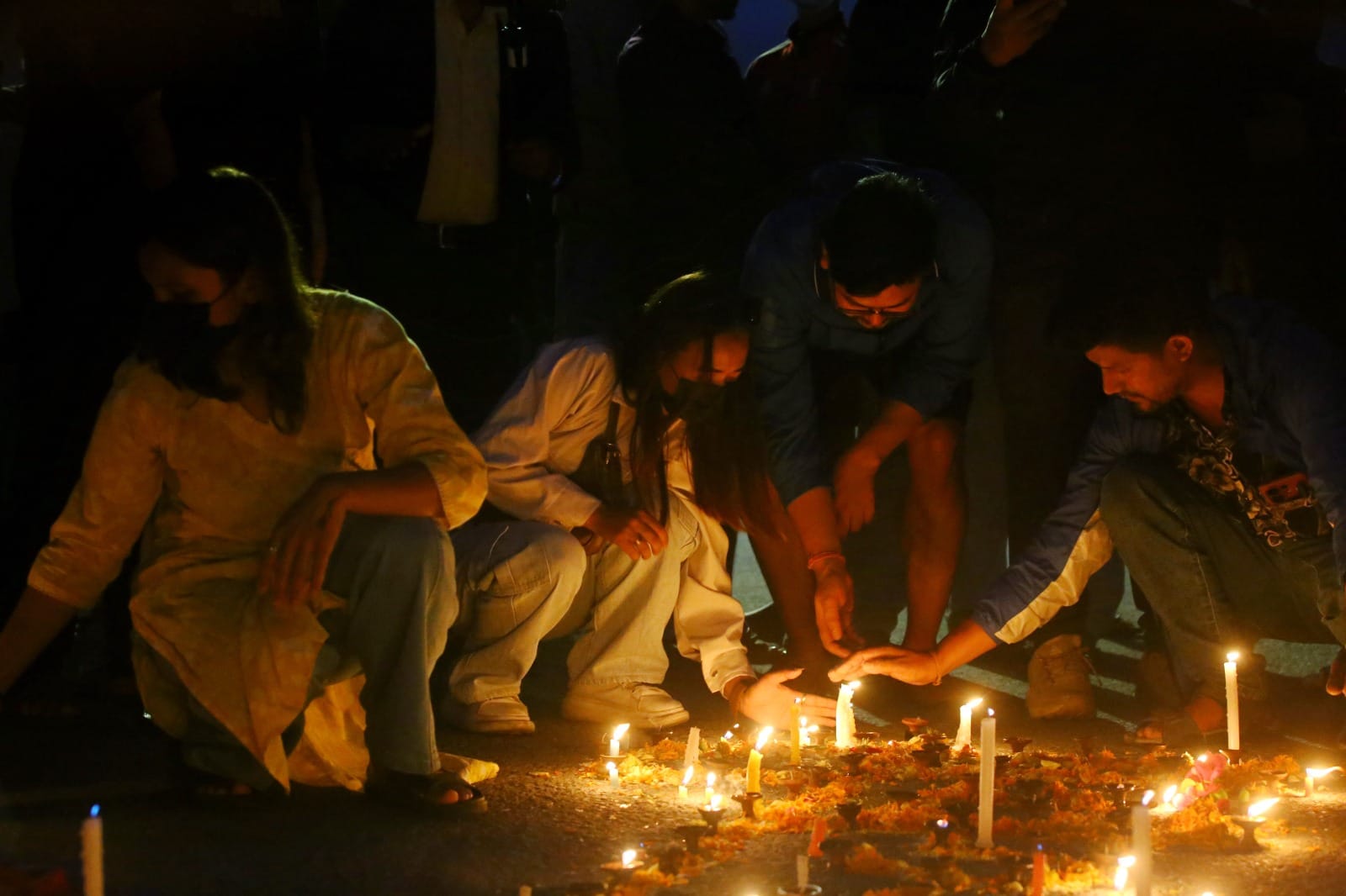 People come together to light candles | Manisha Mondal | ThePrint