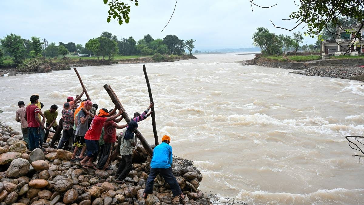 Work underway to restore embankments in flood-stricken area | Suraj Singh Bisht | ThePrint