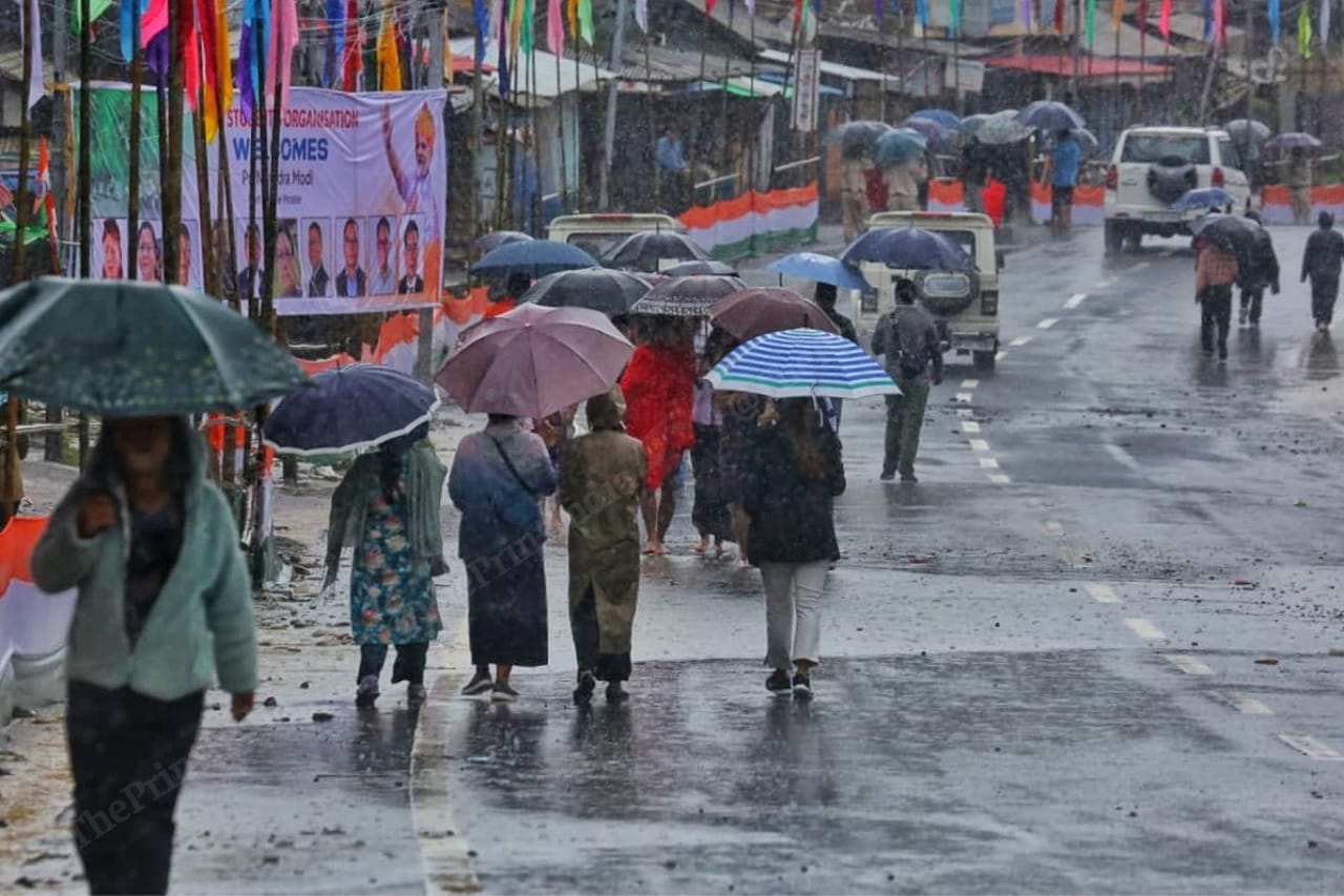 Due to heavy rain PM modi travel by road to reach the rally | Praveen Jain | ThePrint
