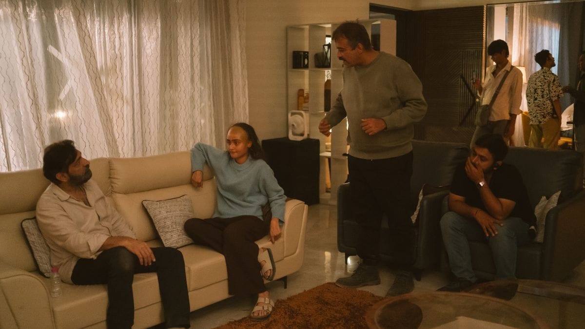 Yagnik explaining a scene to Hitu Kanodia and Janki Bodiwala during the shoot of 'Vash Level 2' | Photo: By special arrangement