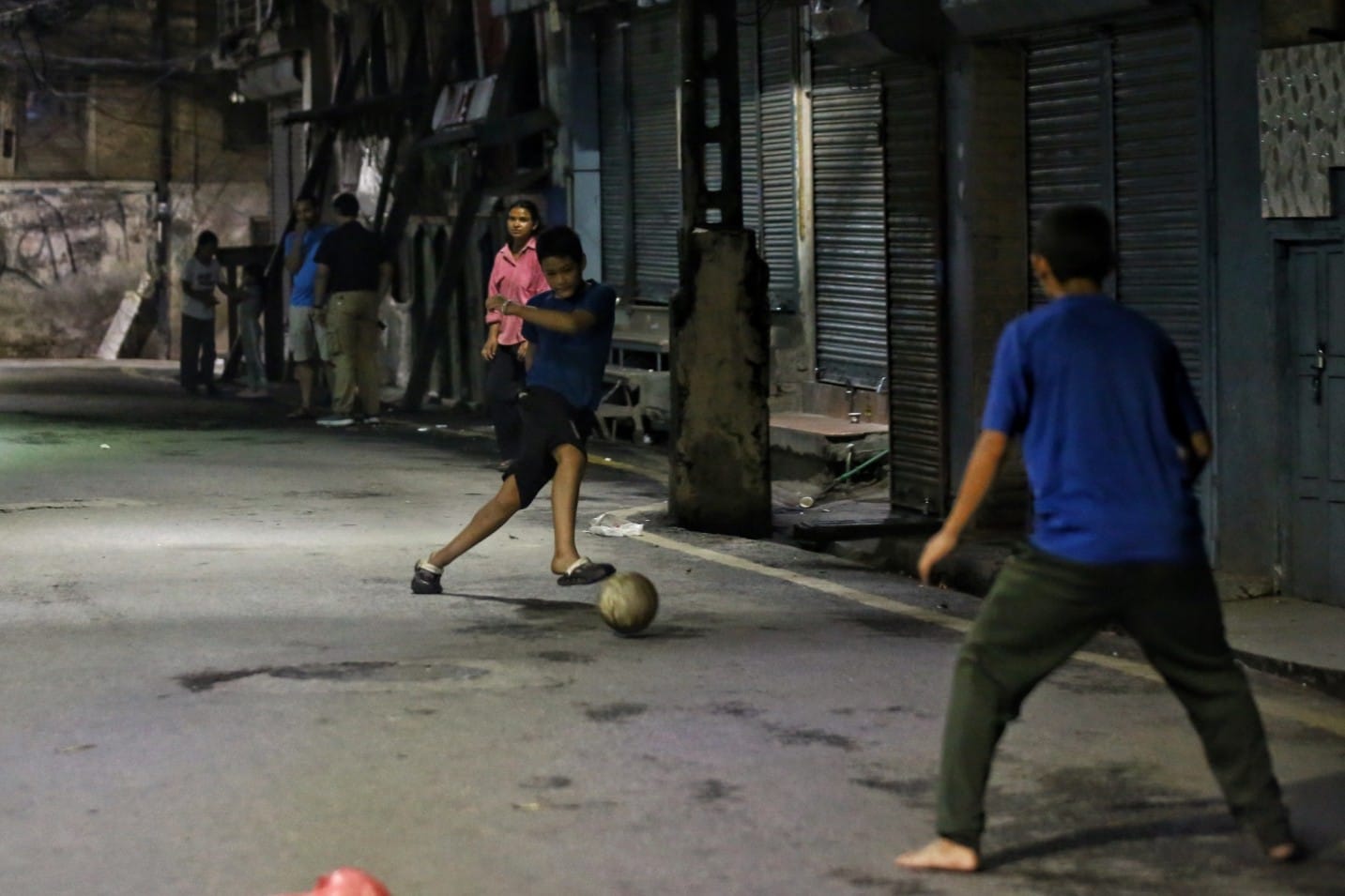 Children out on the city's streets | Manisha Mondal | ThePrint 