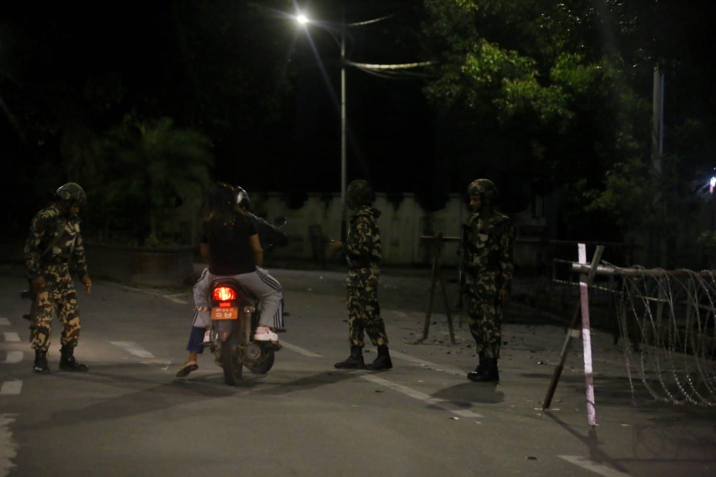 A checkpoint in the city | Manisha Mondal | ThePrint