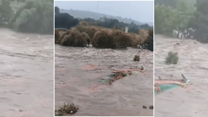 Flood havoc due to heavy rains in Gahukhel, Ashti taluka in Beed | X/@WeatherMonitors