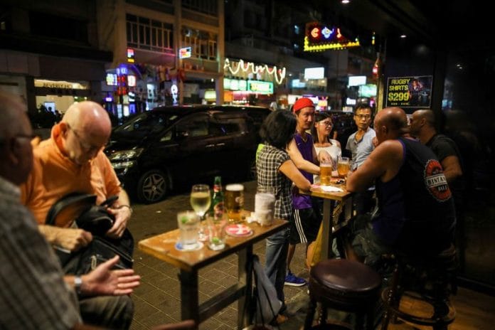 The data found that for people who consume approximately one drink a day the alcohol related mortality risk is 1 in 1000. Representational image (c) Copyright Thomson Reuters 2025
