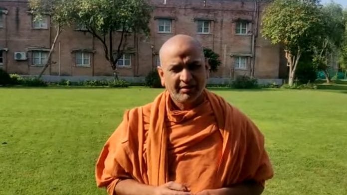 File photo of Adrishya Kadsiddheshwar Swamiji of Kaneri Math | Facebook