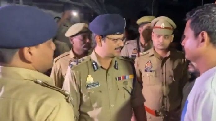 Joint Police Commissioner (Law and Order) Ashutosh Kumar speaking to eyewitnesses at the blast site in Kanpur on 8 October, 2025 | ANI