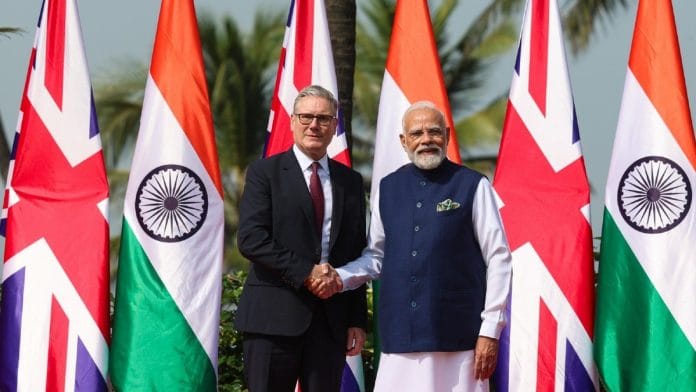 British PM Keir Starmer with PM Narendra Modi in Mumbai on 9 October, 2025 | X/@narendramodi
