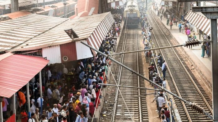 A crowd of people at Patna railway station Wednesday, ahead of Chhath Puja | Photo: ANI