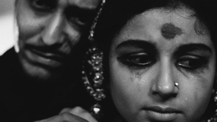 Sharmila Tagore in Satyajit Ray's Devi in 1960 | X