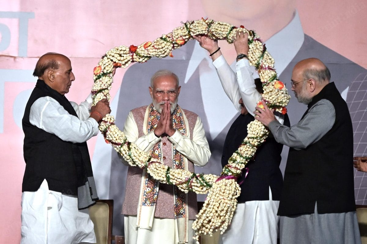 Home Minister Amit Shah, JP Nadda and Rajnath Singh honoured PM Modi by garlanding him | Suraj Singh Bisht | ThePrint