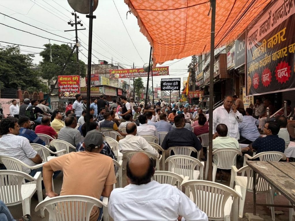 Meerut market demolition traders 