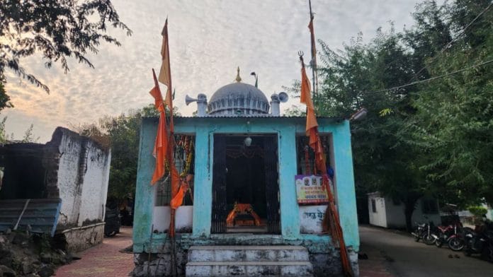 The disputed site of Hazrat Ramzan Shah Baba Dargah in the village Guha in Ahilyanagar district, also locally known as Kanifnath/Kanobha Dargah | Purva Chitnis | ThePrint