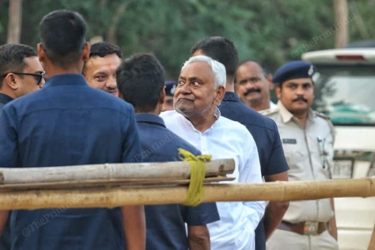 Chief Minister Nitish Kumar's Janata Dal (United)| party leaves after addressing his suppoters in jansabha Praveen Jain | ThePrint