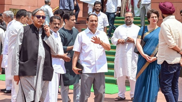 File photo of Congress MPs Priyanka Gandhi, Shashi Tharoor and others at the Parliament premises during the monsoon session in August | ANI/Jitender Gupta