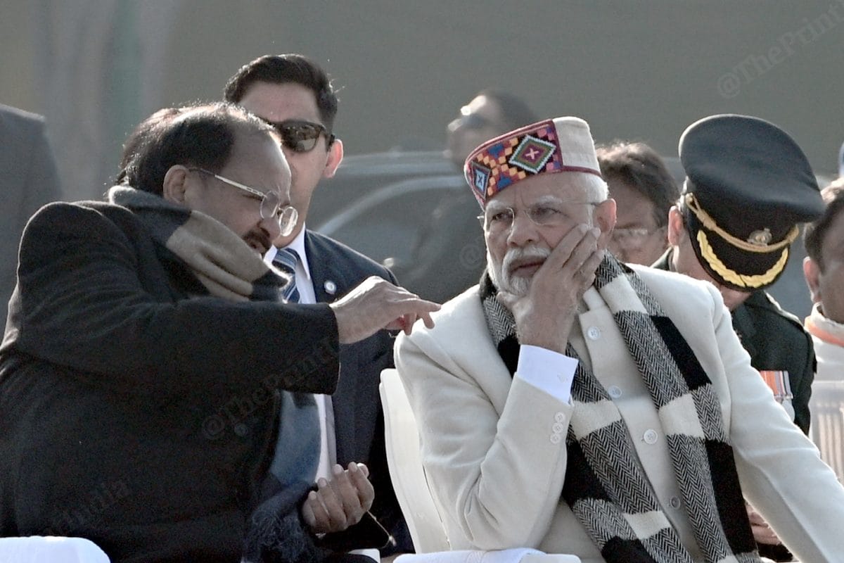 Former vice-president M. Venkaiah Naidu and PM Modi at Sadaiv Atal | Suraj Singh Bisht | ThePrint