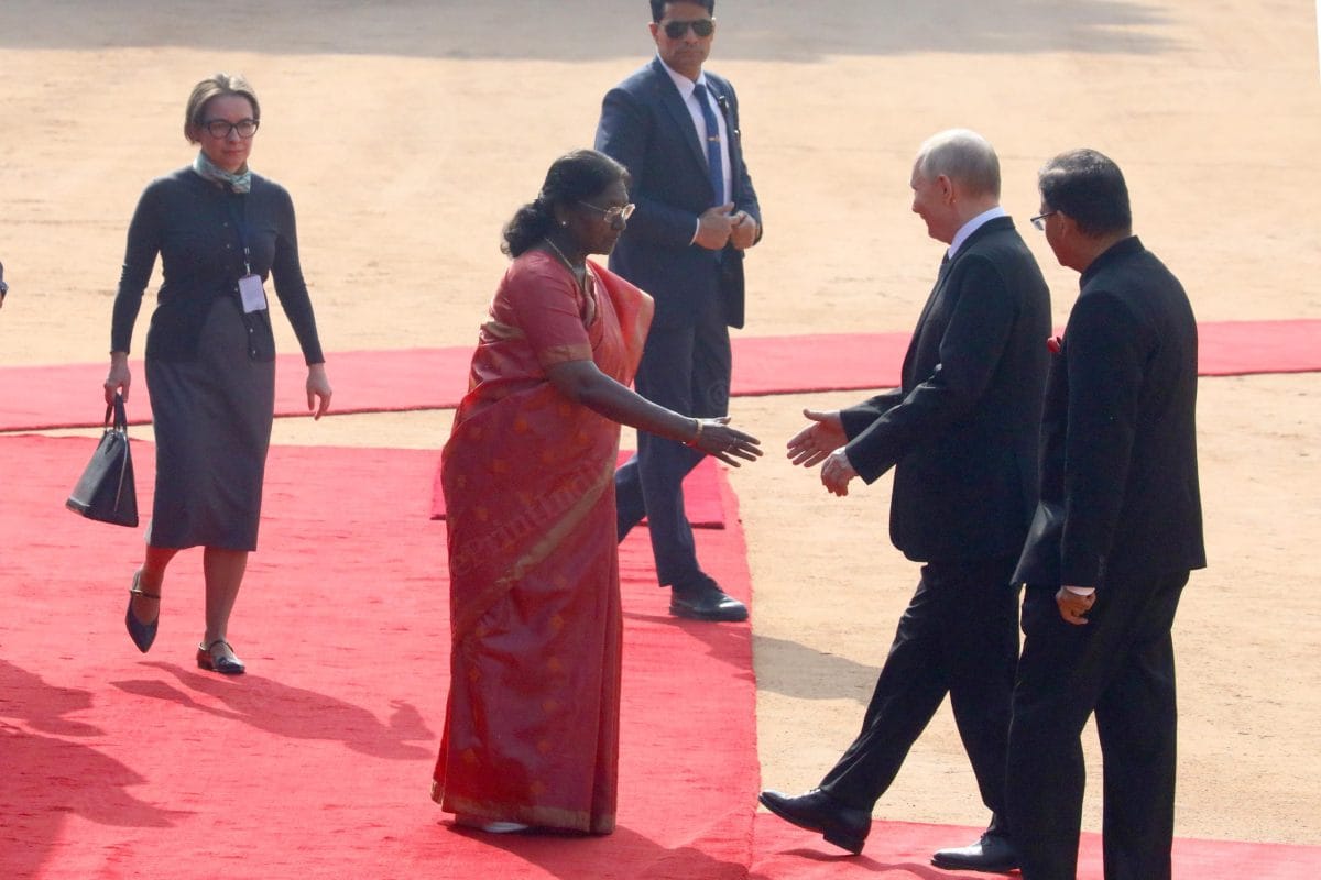 President Droupadi Murmu exchanges greeting with her Russian counterpart at the Rashtrapati Bhavan | Praveen Jain | The Print