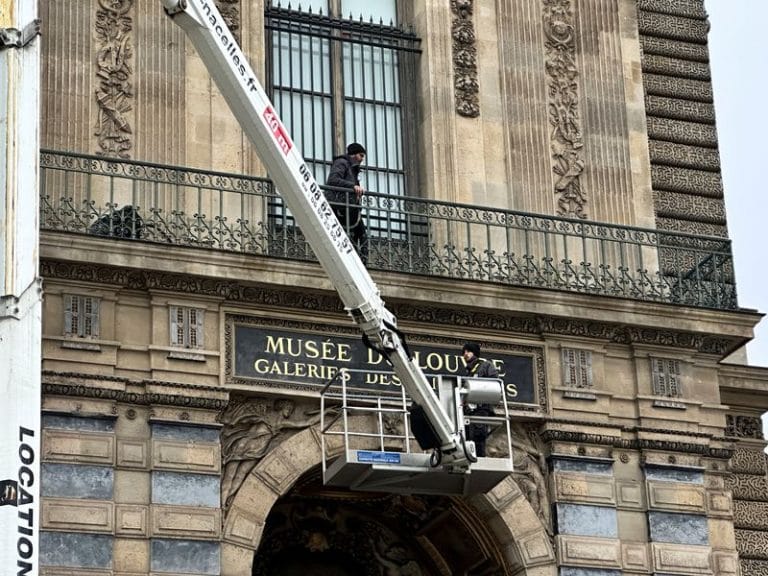 Louvre museum installs security bars on balcony used in October’s heist