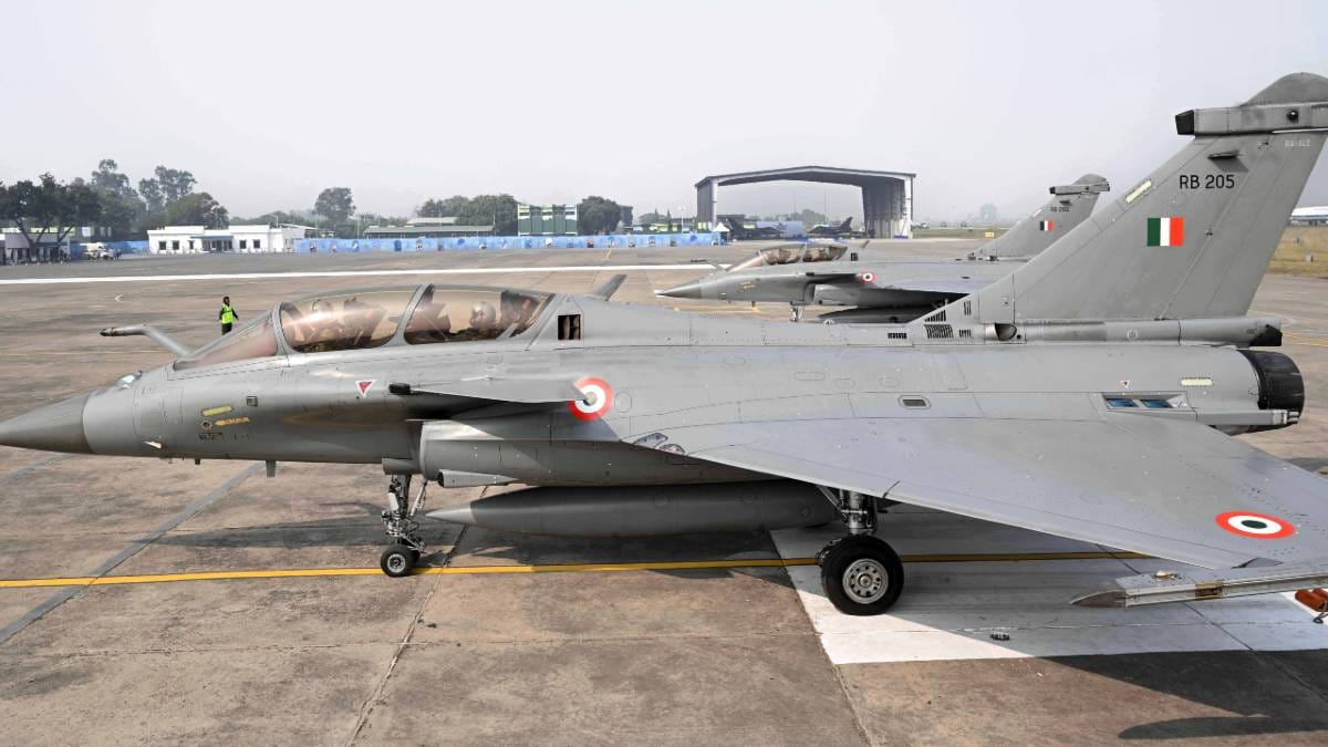 India remains 2nd largest arms buyer, Russia’s share in imports drops, France & Israel gain—SIPRI