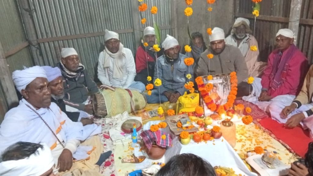 The final rites of Dipu being conducted at his home. Photo: Screengrab from video shared with ThePrint