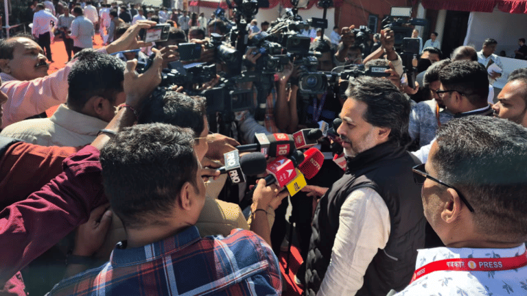 Internal fighting saw Mahayuti & MVA form unlikely ties in some seats. How they fared in Maharashtra