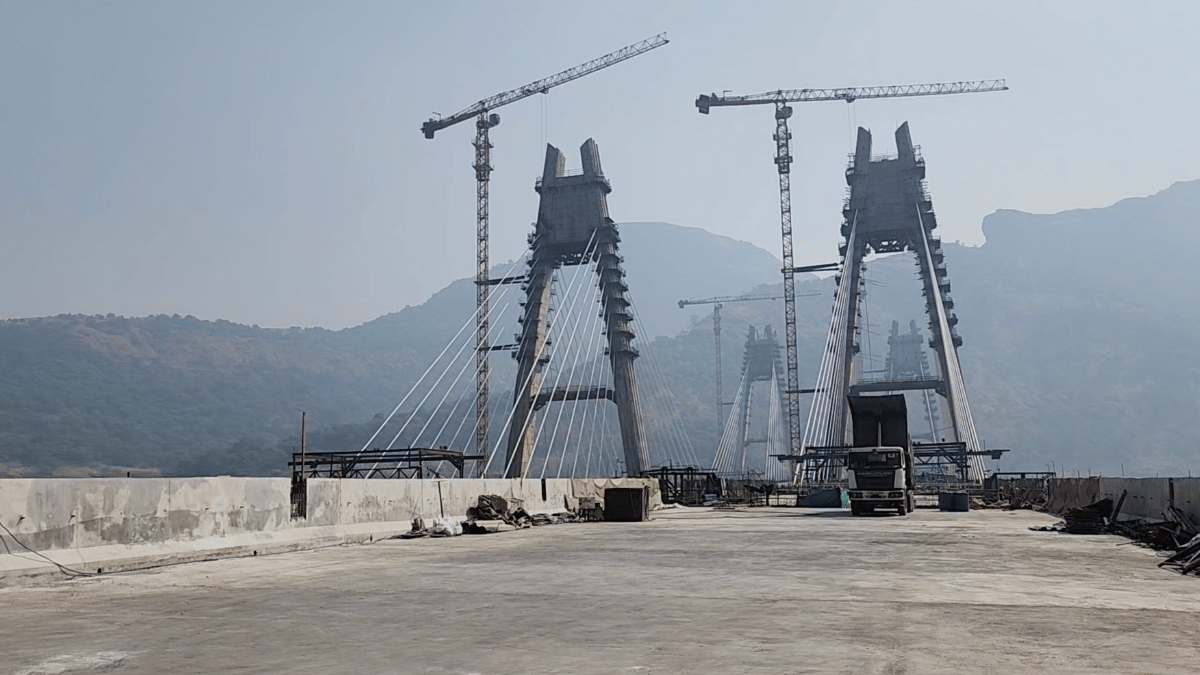 MSRDC expects travel time on Mumbai-Pune Expressway to reduce by 30-45 minutes after the project is complete. | Purva Chitnis/ThePrint