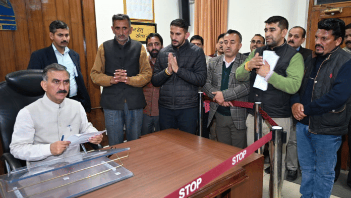 Victim's kin meet Chief Minister Sukhvinder Singh Sukhu Tuesday. | By special arrangement