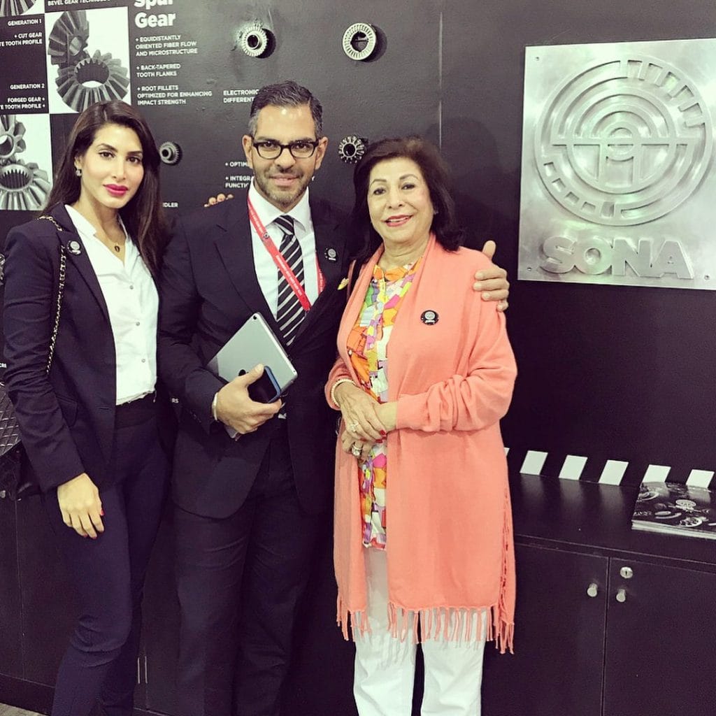 Sunjay Kapur Priya Sachdeva Rani Kapur 