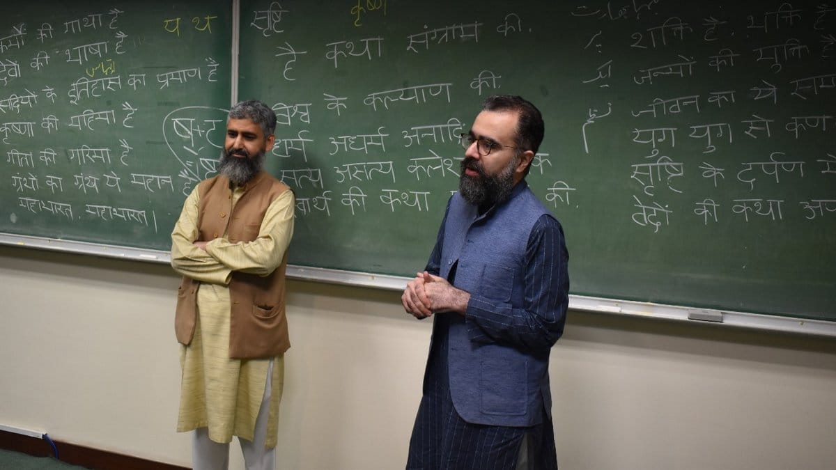 Cha Rasheed Lahore This Pakistani professor is reviving Sanskrit in a Lahore university ...