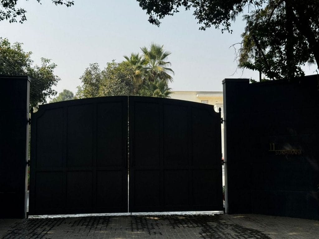 Sunjay Kapur farmhouse 