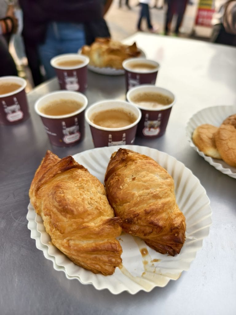 Chai and puffs at Nimrah Cafe outside Charminar, Hyderabad | Photo: Yunus Lasania