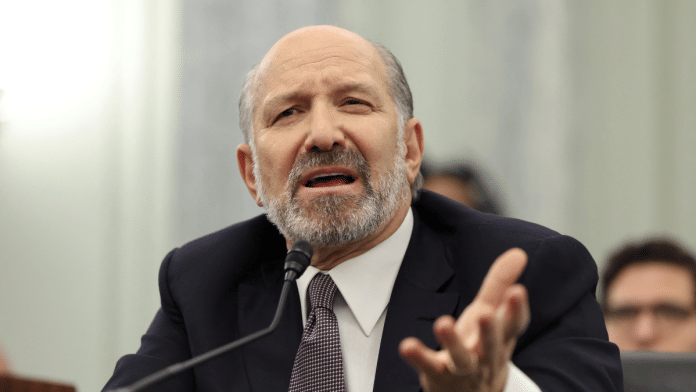 Howard Lutnick, U.S. President Donald Trump's nominee to be commerce secretary, testifies before a Senate Commerce Committee confirmation hearing on Capitol Hill in Washington, U.S., January 29, 2025. REUTERS/Kevin Lamarque