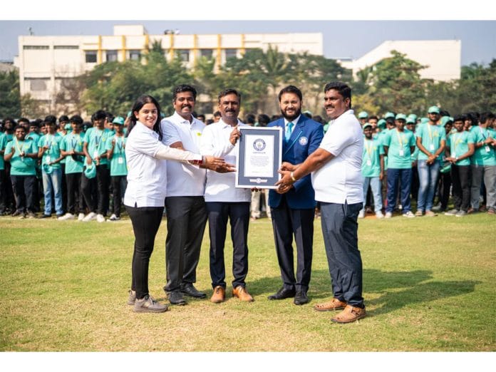 Chennai Institute of Technology and Bisleri International Creates Guinness World Record for the Largest Human Recycling Logo