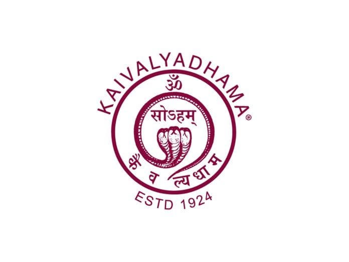 Kaivalyadhama's Legacy Celebrated as Sri Sri Ravi Shankar Shares Timeless Yogic Wisdom