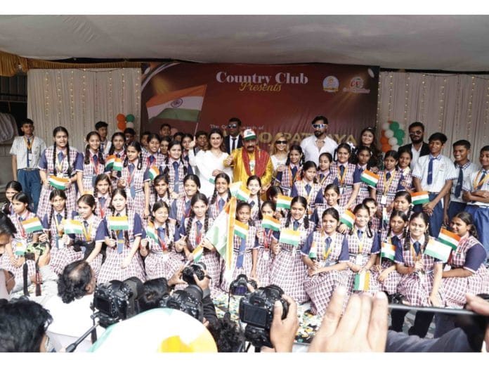 Country Club Marks Republic Day with the Real Heroes, Launches VIP International Membership Card